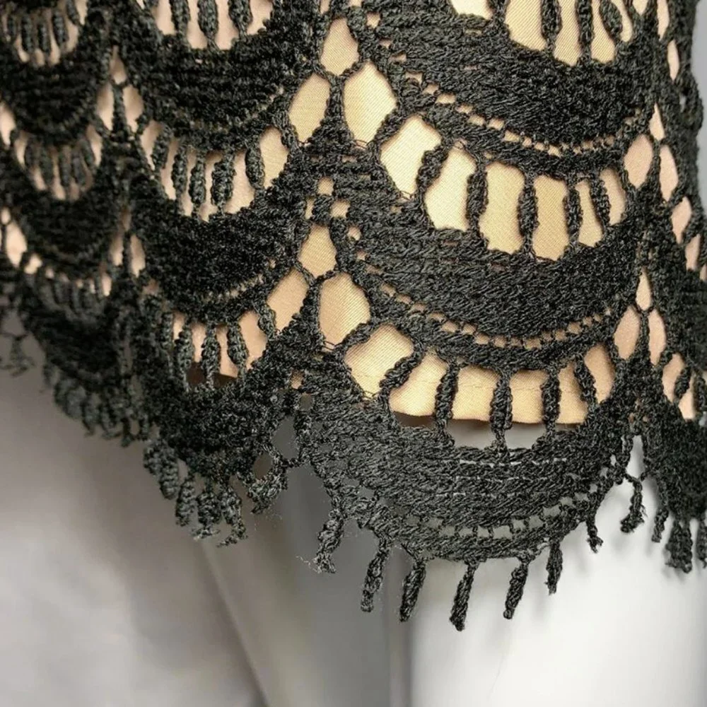 TRACY REESE Scalloped lace pencil skirt
